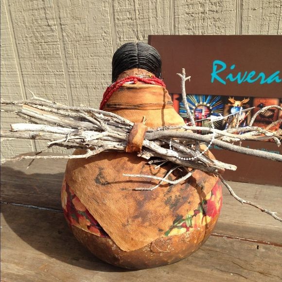 Rare, Authentic Gourd Lady by Robert Rivera - Picture 7 of 12